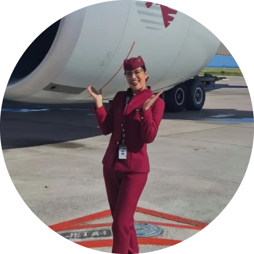 Egresada de Tripulante de Cabina de Pasajeros Dayana Quintero TCP Qatar