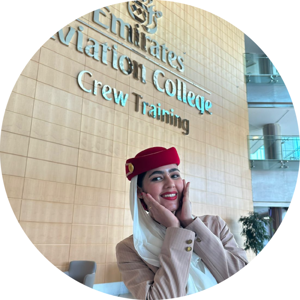 Egresada TCP Jessica Rincón Tripulante Emirates