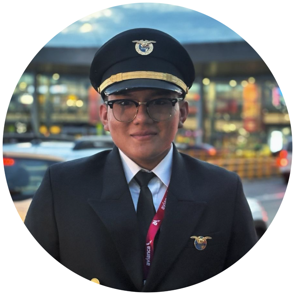 Egresado Halcones PCA Avianca
