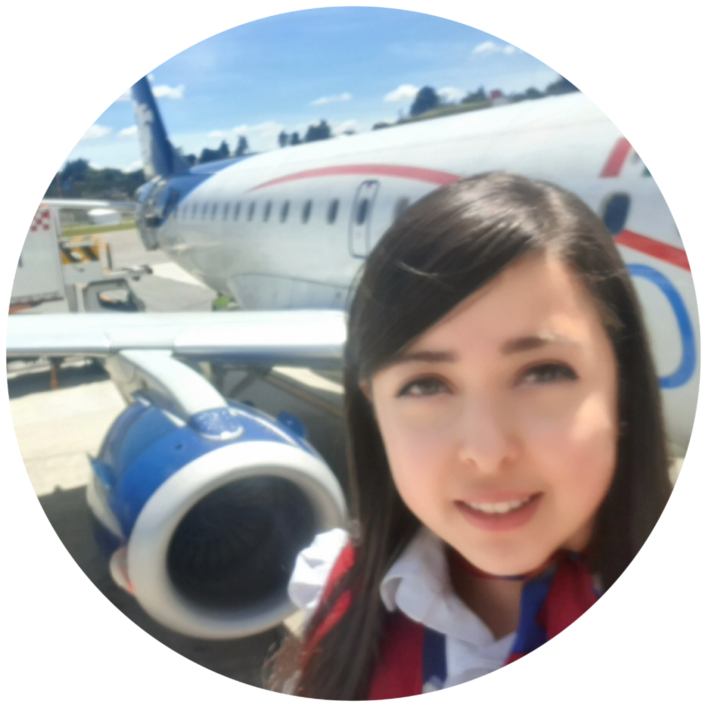 Egresada TCP Laura Vélez Aeroméxico